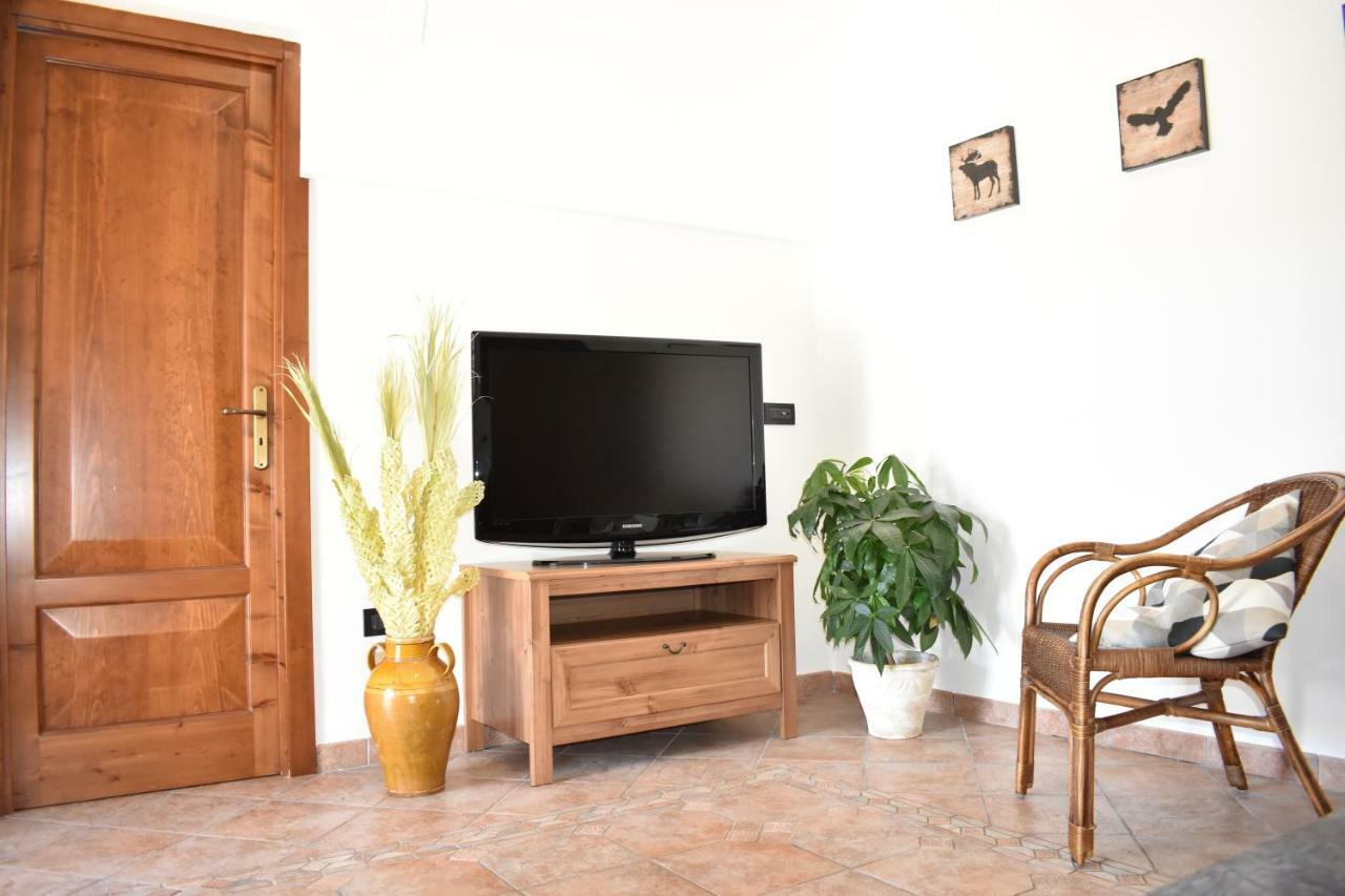 Gorgo Rinaldi - Locazioni Brevi Pension Monopoli Buitenkant foto